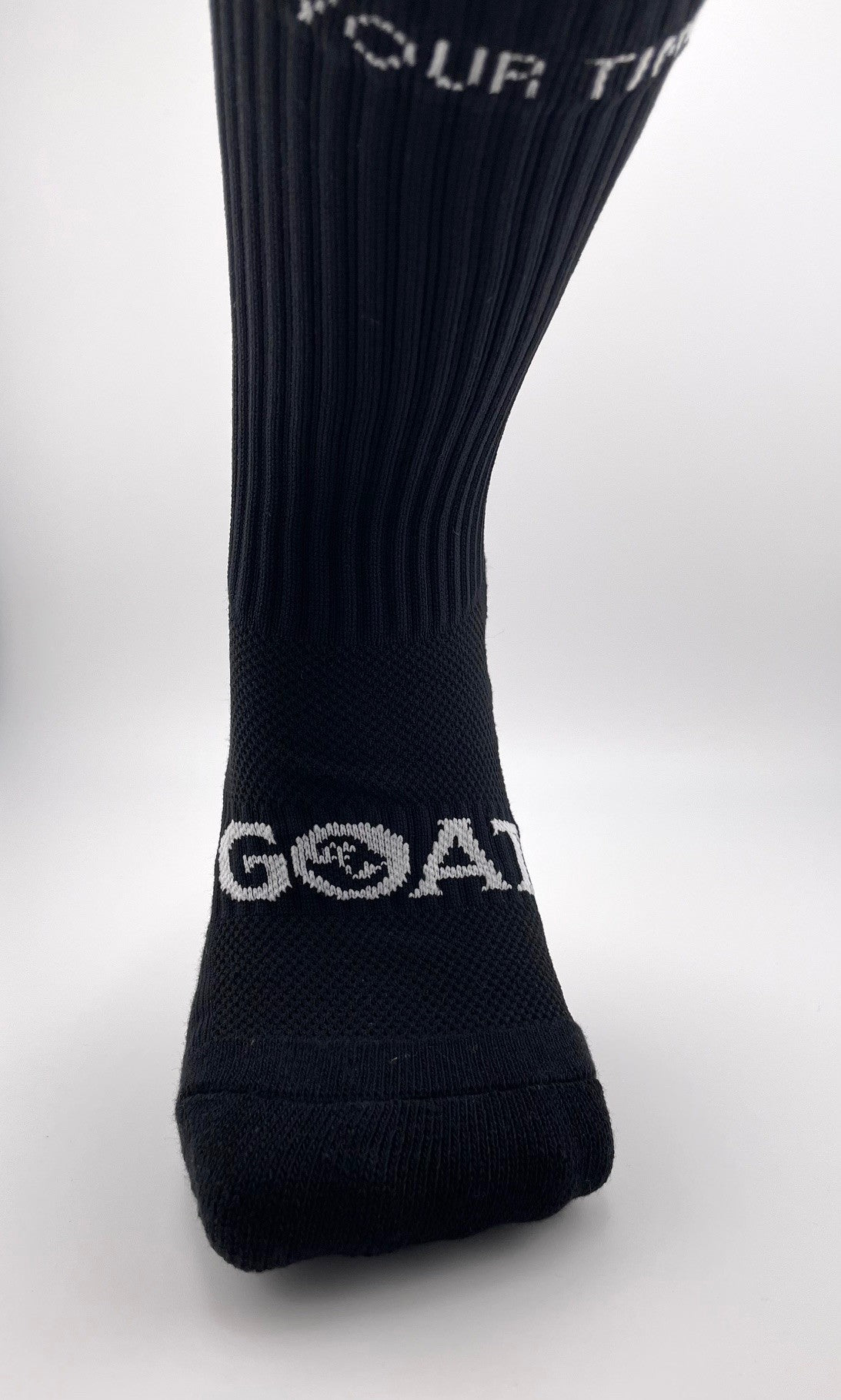 GOAT Grips™ – High-performance Grip Socks