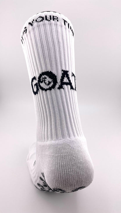 GOAT Grips™ – High-performance Grip Socks