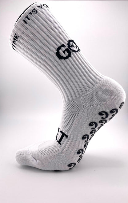 GOAT Grips™ – High-performance Grip Socks